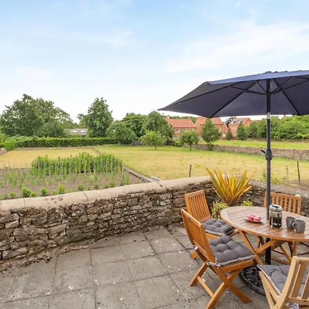 3 Bed In Oc-y100 Vakantiehuis *