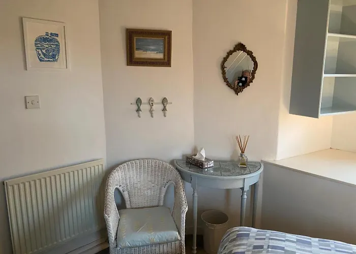 3 Bed In Oc-y100 *